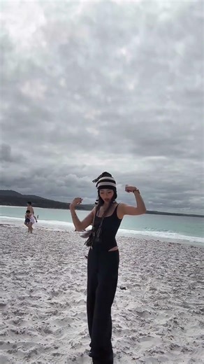 Unleash Your Inner Bodybuilder: Watch This Impressive Dance! BigGuy Dance FYP TikTokNianwe