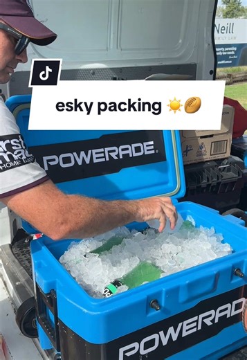 red powerade >>> #brisbanebroncos #nrl #hydration #fieldsession | Ice