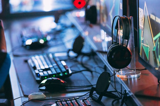 SPYGEA(スパイギア)の使用デバイスまとめ【マウス・モニター・キーボード】