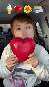 Eat emoticons,eat you bite by bite,the co-pilot eats snacks#food#shortvideo#eatemoticons