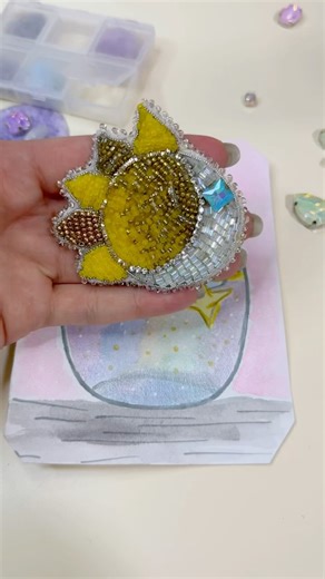 Leather Backing & Beaded Edges for a Brooch🌙 #handmadebrooch #beadembroidery #diybrooch #craft