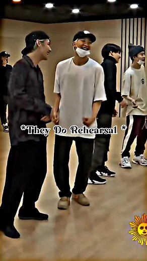 Taehyung did a mistake during rehearsal but jhope didn't notice him 🤭look at smile 🤭🤗❤#bts