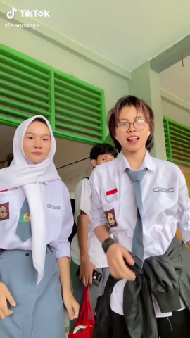 Menghadapi Sakit dengan Semangat SMK Hebat