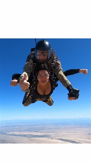 Suelyn Medeiros on Instagram: "18-year-old me couldn’t WAIT to jump out of a plane—literally did it the moment I legally could. Since then? 4 more jumps around the world… From 4 Skidive jumps, 3 bungee jumps off bridges, cliff diving into the deep sea, paragliding, shark diving, wild animal encounters, and even having a cobra wrapped around me in Thailand… Fearless was my default. Then came 2013—my son was born. Life shifted. Slowed down. I embraced responsibility and put the daredevil on pause.