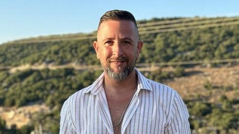 "עינב בובליל הציעה שאתפלל שיפתחו לי את החסימה - כנראה שזה עזר": כוכב הרשת שחזר לאינסטגרם אחרי חודש וחצי