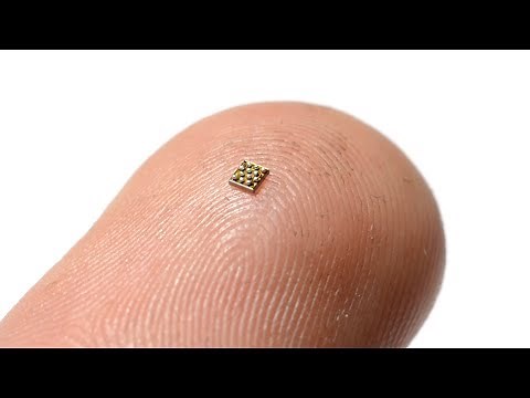 Hand soldering a WLCSP package