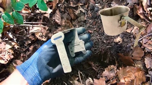 Digging hard to uncover WWII relics on Hitler’s West Wall