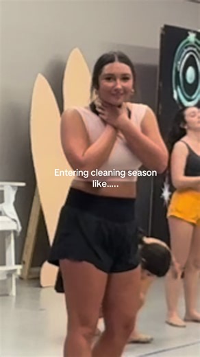 👏🏼👏🏼 cleaning season #dancecompetition | dancing