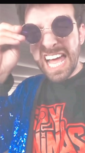 @danielgizmo Edit #edit #spyninjas ( is it Daniel ?! )