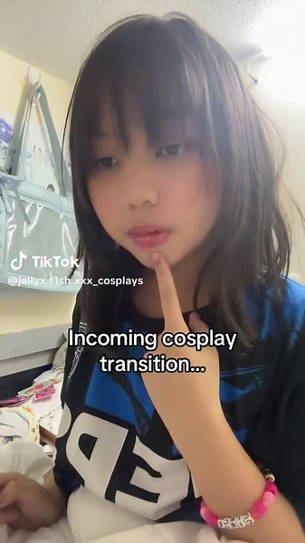 Cosplay Transition Featuring Sangonomiya Kokomi