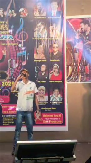 sing with sir @djsmusikstudio-musicdancec8356 #trending #singer #singing #show #sir #with #dj'smusic