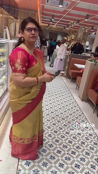 UTHAYA RAAGA (@uthaya_raaga)’s videos with original sound - UTHAYA RAAGA