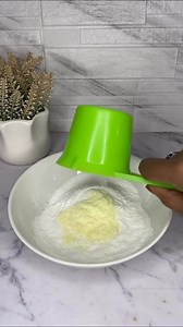 42K views · 1.4K reactions | My first time of making bento cake 殺 will you be trying? Bye see you in my next one Enjoy  #viralreels #viralvideoシ #foryoupage | Salimat Annuri | Facebook