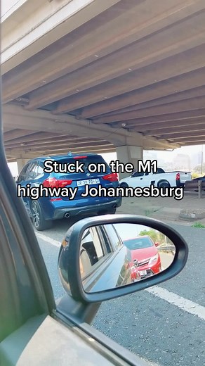 Just another day in South Africa 😂🇿🇦 #TikTokSA #Stuck #FYP #SouthAfrica