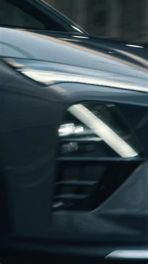 ⚡️ La nueva Captiva EV llega con una energía que se siente desde el primer momento: un diseño moderno que atrae, un interior pensado para tu comodidad y la de tu familia y una tecnología que te acompaña en cada trayecto. 😎 Nueva Chevrolet Captiva EV 100% eléctrica. Cuando la pruebas, lo entiendes. | Chevrolet