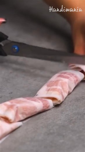 19K views · 34 reactions | A proven method for storing bacon in the refrigerator 肋 #kitchen #becon #trick #lifehack | Handimania | Facebook