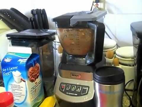 Ninja Pro System 1100 - Making a Smoothie with Shakeology