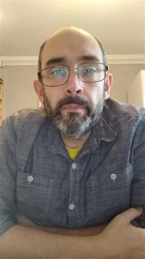 Sunday lunchtime hiding from the rain instead of door knocking! | Cllr Mike Davies