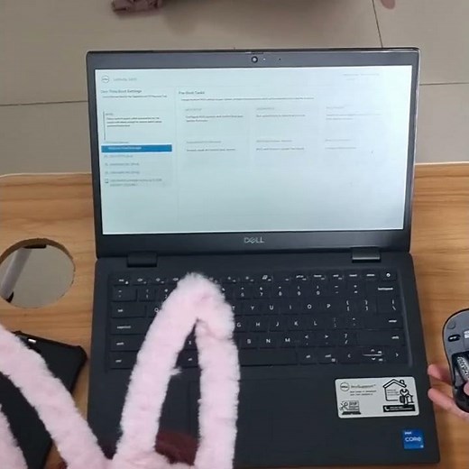 Dell laptop won't boot and stuck on loading screen// How to fix