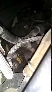Honda CR-V transmision dip stick location