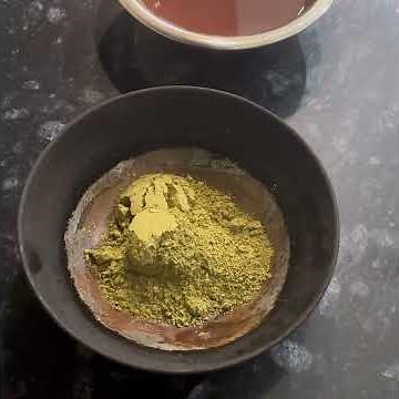No Chemical Henna Hair Color + Conditioner How to cover grey hair with henna naturally #haircare