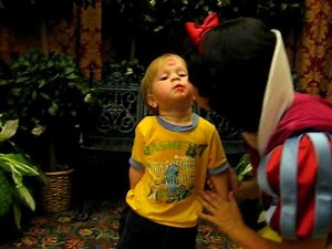 Kenny kisses Snow White!