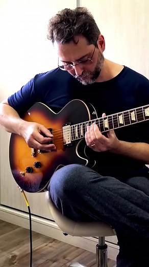 Roberto Guitar no TikTok