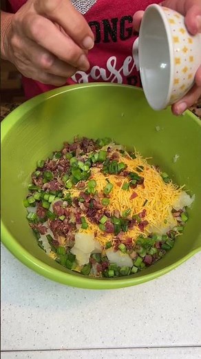 Easy Loaded Potato Casserole