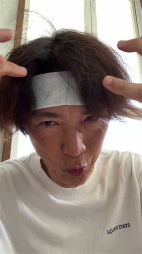 How Adults Can Wear Cooling Gel Sheets During the Day