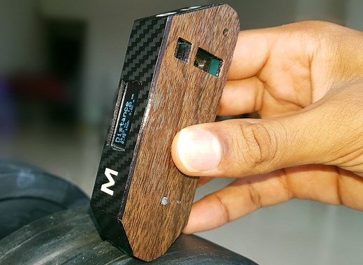 This device is a digital level, protractor, ruler, and roll measure all in one | Arduino Blog