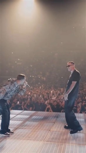 Club 70. Alba on Instagram: "@22simbacentury sta arrivando 🍒 @juicy_club70 e @comitatov_einaudi ti aspettano SABATO 21 FEBBRAIO 🎫 Link in Bio! #alba #bra #club70 #langhe"