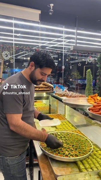 ahmad usta على TikTok