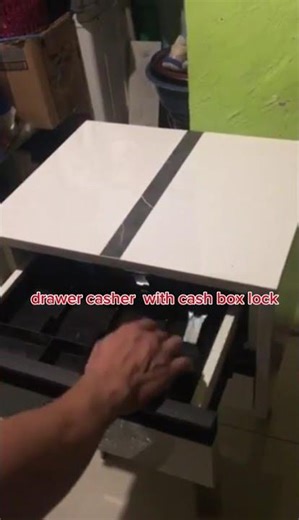 drawer casher with cash box lock