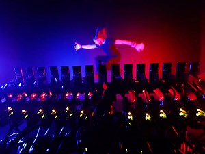 Video: This is what happens when you make a bullet-time rig out of 15 Raspberry Pi cameras