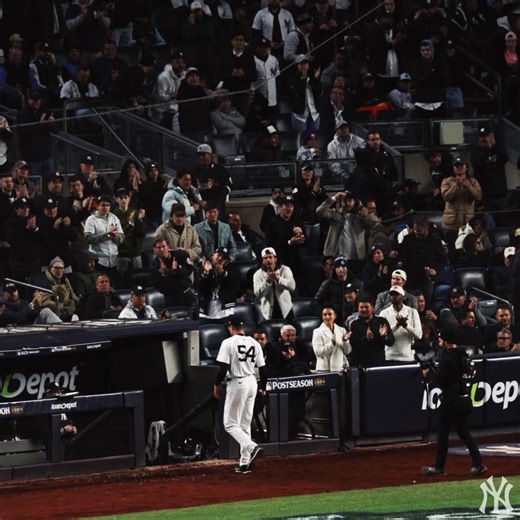 Tim’s back in the BX 👊 | New York Yankees