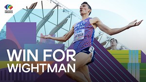 TACTICS 👏 ON 👏 POINT Jake Wightman 🇬🇧 kicks to 3:29.23 and defeats Jakob Ingebrigtsen 🇳🇴 to claim world 1500m gold! #WorldAthleticsChamps | World Athletics