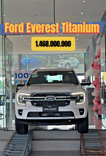 Explore the Ford Everest Titanium 4x4