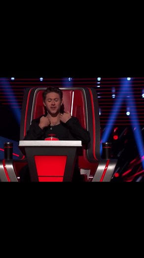 coach niall at the voice #niallhoran #niallhoranvids #niall #nbcthevoice #thevoice #blakeshelton #kellyclarkson #chancetherapper