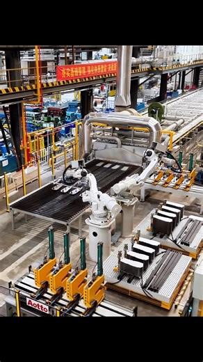 14K views · 67 reactions | What do you think of the assembly line industrial robot in this way? #robot #ABB | Tom Huang Autorobo | Facebook