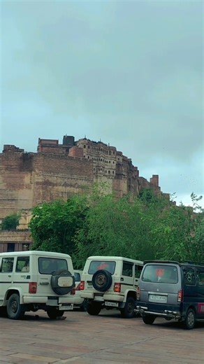 दोस्तों आप लोग भी मेहनत करते रहो एक दिन रंग जरूर लाएगी | Bhavu Meena | Facebook