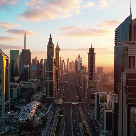 40K views · 3.4K reactions | When it comes to the golden hour, Dubai takes it to the next level.  Wrenon Lopes | Emirates | Facebook