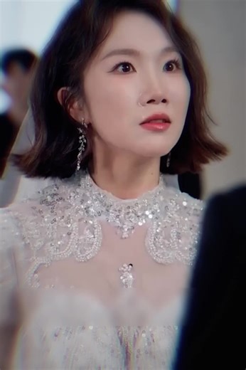 បាត់ខ្លួន8ឆ្នាំ មកជួបប្តីនៅពិធីមង្គលការកូនសេដ្ឋីវិញ #សម្រាយរឿង #foryou #movie #fyp #foryourpage