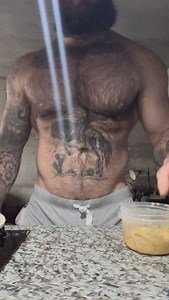 6.3K views · 5K reactions | This protein pancake is bomb! All my forks were dirty so I used my fingers to mix. | Chris Chilton | Facebook