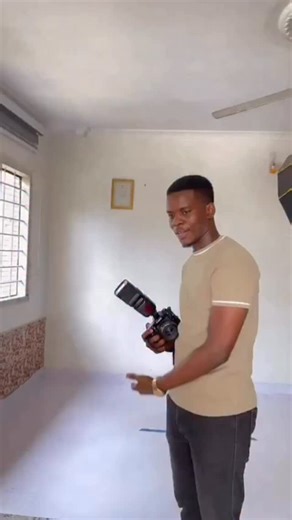 🎯 THIS YEAR’S DV LOTTERY PHOTO This is how your Green Card Lottery photo should look! Make sure your photo meets all the official criteria and requirements — even a small mistake can lead to disqualification. ✅ Plain white background ✅ Neutral facial expression ✅ No shadows or filters ✅ No glasses or head coverings (unless for religious reasons) ✅ Correct size and head position ✅ Must be saved as JPG or JPEG ✅ 600 x 600 pixels dimensions ✅ File size not exceeding 240 KB Don’t forget to follow o