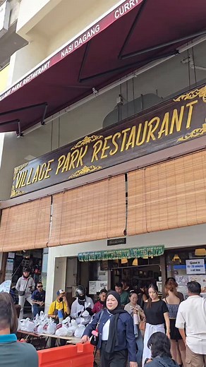 🔥🍚 Battle of the BEST Nasi Lemak in KL! 🍗✨ Village Park 🏆 | Nasi Lemak Shop 🌶️ | Burung Hantu 🌙 👑 Who takes the crown? Comment below! 👇 #NasiLemak #KLFoodie #MalaysiaFoodie #ViralEats #FoodieMalaysia #MustTryKL | Foodiepg2122