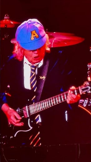 AC/DC - If You Want Blood (You’ve Got It) #acdc #concert #livemusic #classicrock #live