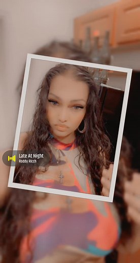 Tonight’s vibes 🥀 #orlandoflorida ♥️ #otd #dinnerwithfriends