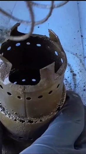 The restoration of the oil lamp from the Aladdin era