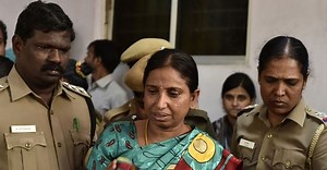 Rajiv Gandhi's assassination case convict Nalini threatens to commit suicide in jail