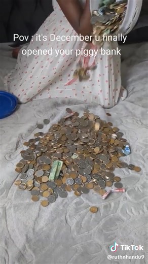 49K views · 1.2K reactions | ‍♂️Wow... Utunensu were saving money mu Piggy Bank. Just look at her savings樂. It's how much? | Generation Media Zambia | Facebook